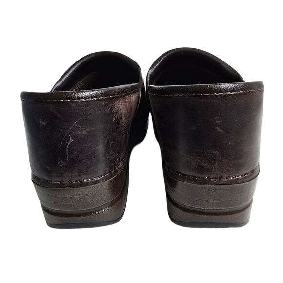 Brown Clogs Dansko Penny Size EU40 US 9.5-10 Burnish Nubuck Leather Floral Leaf - Picture 6 of 14